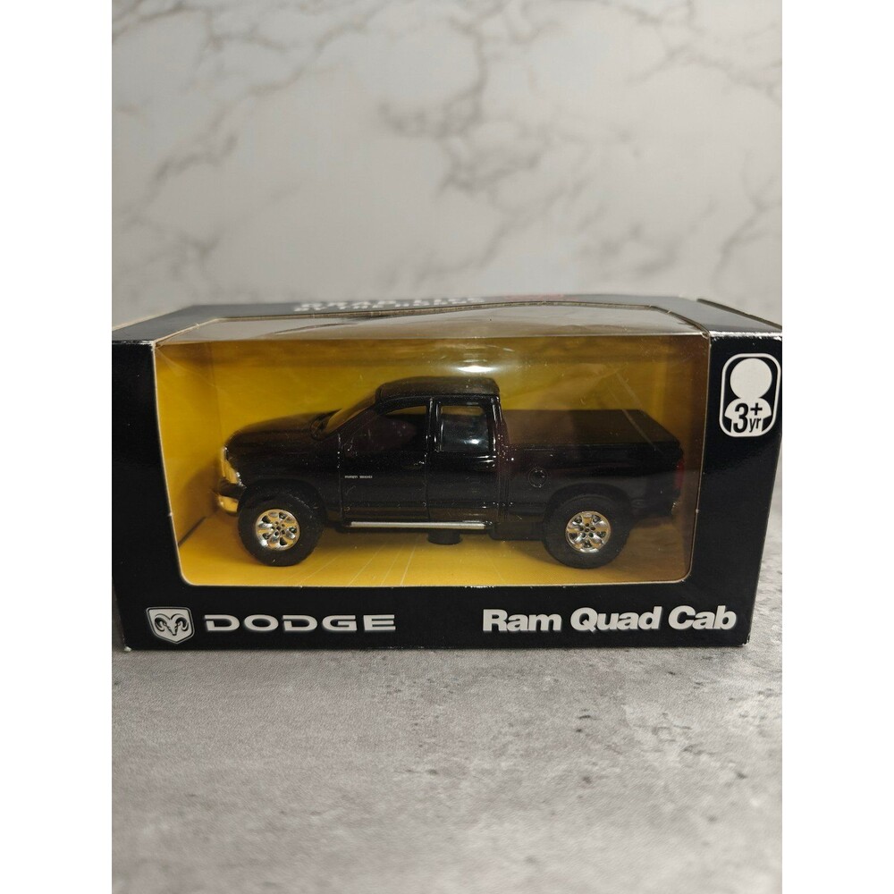 Maisto Diecast Dodge Ram Quad Cab 1/43 2002 Black Sealed